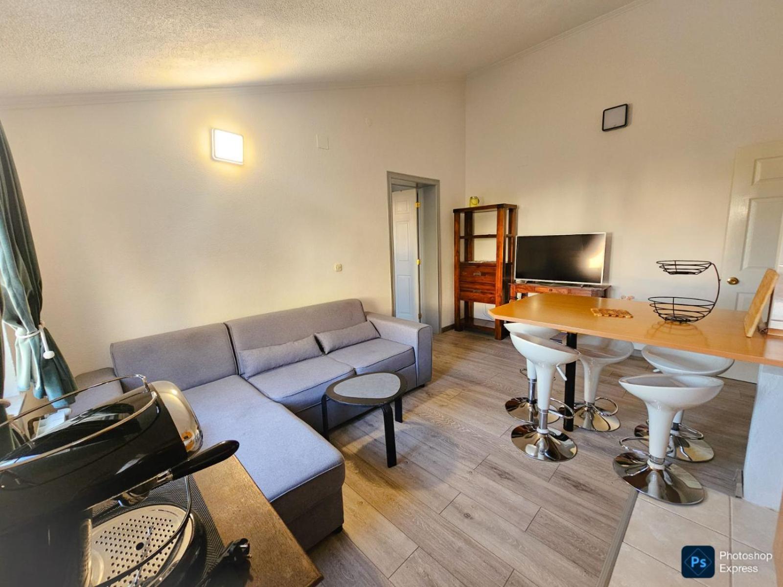 Apartman Tomic *